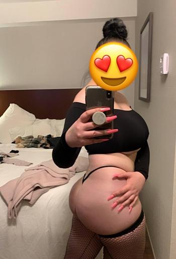 Lisa, 23 Caucasian/White female escort, Chatham